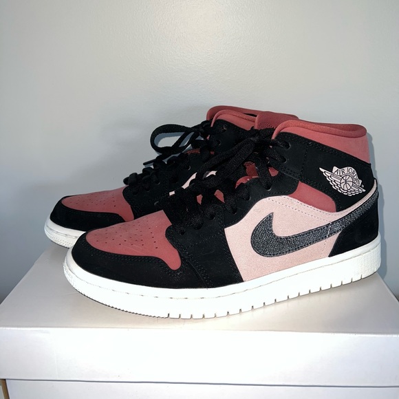 Jordan 1 Mid Canyon Rust, Size 8W - Picture 1 of 3